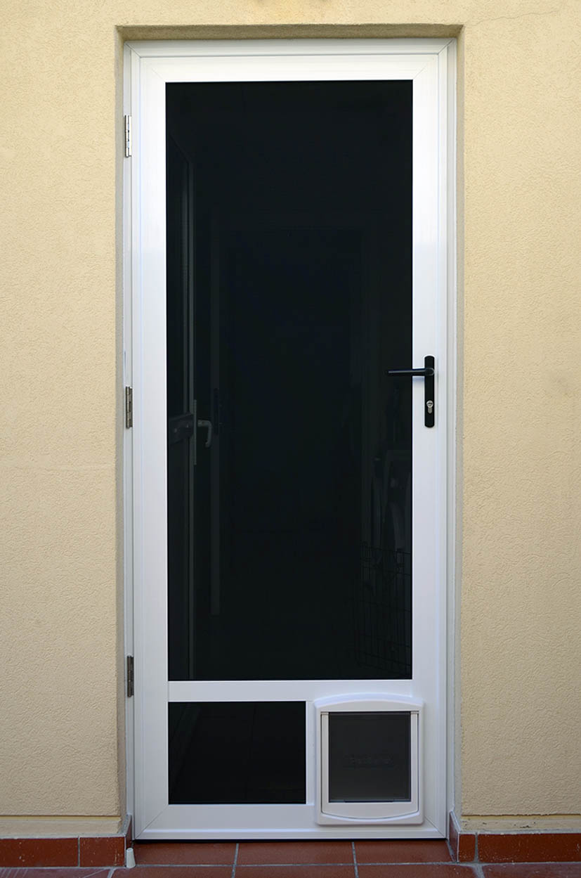 Medium-Pet-Door Pet door
